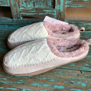 Floopi Women’s Slippers Sweater Style Pink Faux Fur Large 9/10 New